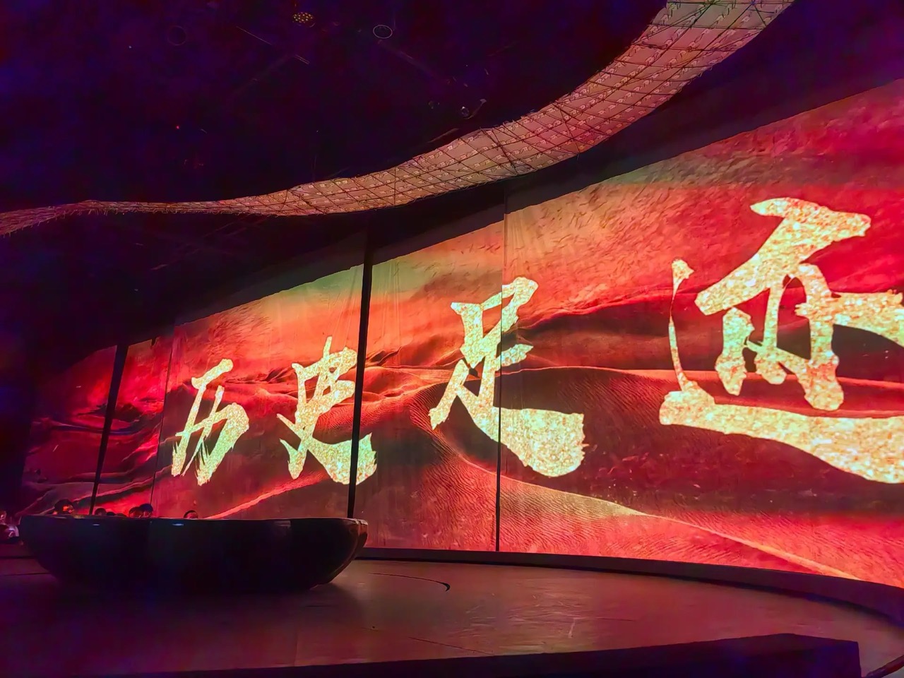 光影为笔·丝路新生 | 巴可投影点亮天山明月城丝路有戏