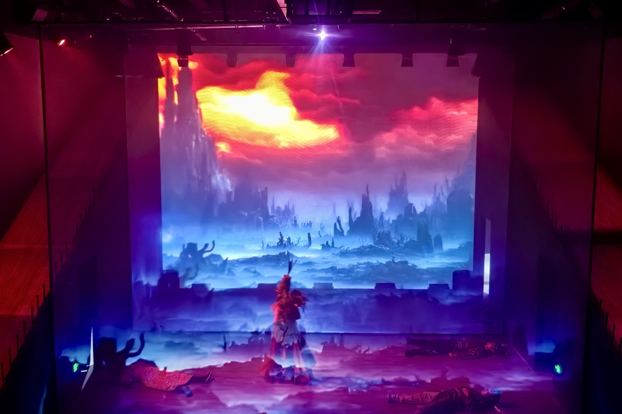 光影为笔·丝路新生 | 巴可投影点亮天山明月城丝路有戏